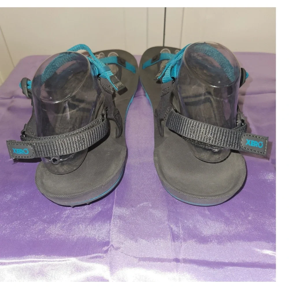 Xero Shoes Z-Trail Mens 10 Barefoot Sport Sandals Black Blue Lightweight Hiking